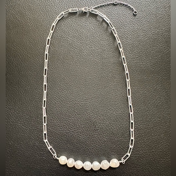 Silver Paperclip Pearl Necklace 16.5”+2” - Picture 2 of 3